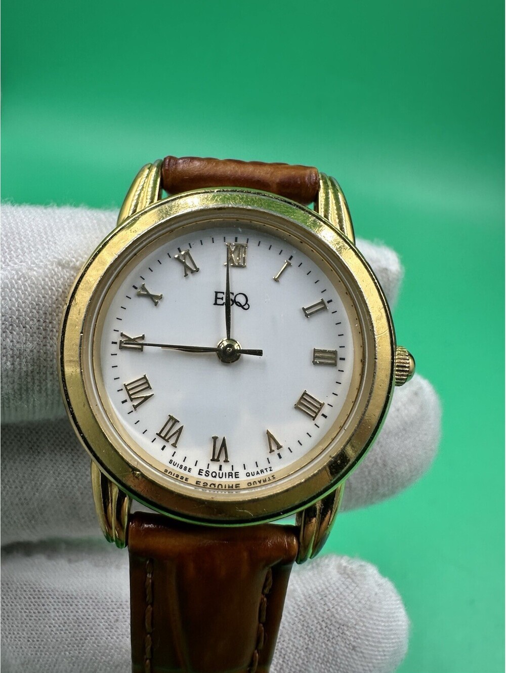 Vintage Womans Esq Swiss Esquire Watch w/White Dial/Brown Leather Band